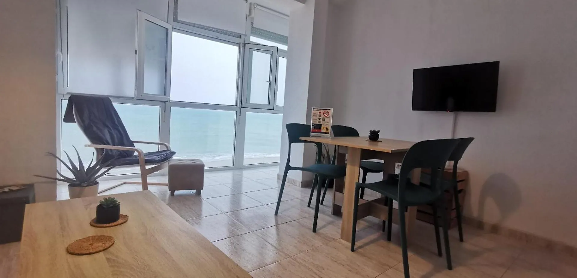 Apartment Arena Y Mar Sunny Home By Cadiz4Rentals Spain